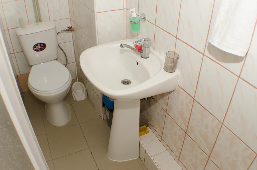 Dream Mini Hostel Kharkiv Exterior photo